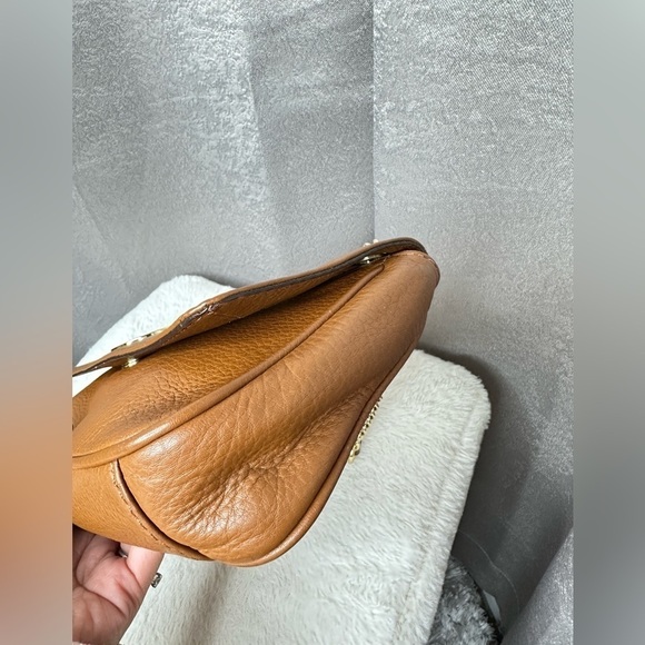 Michael Kors Fulton Pebble Leather Shoulder Flap Bag Brown One Size - Picture 6 of 15